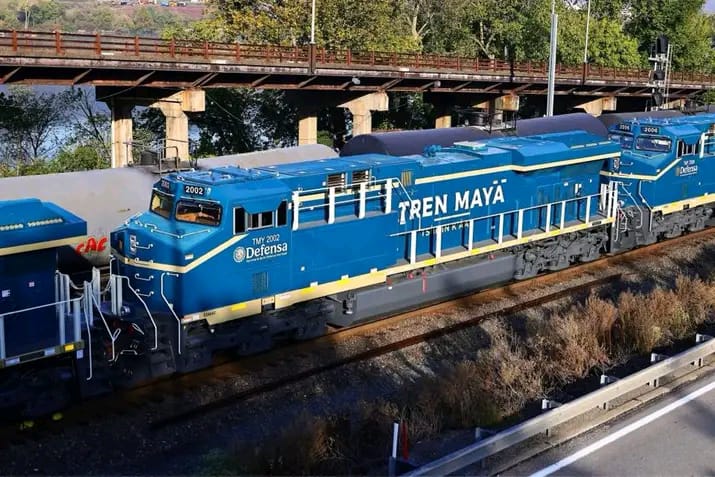 Llegan a Sayula de Alemán las primeras locomotoras de carga del Tren&nbsp;Maya