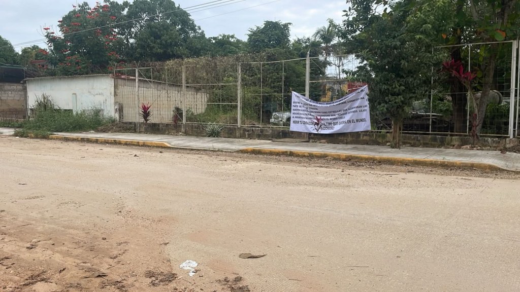 Despliegue Policial por «Narcomantas» Falsas: Eran Mensajes de Desamor en&nbsp;Acayucan