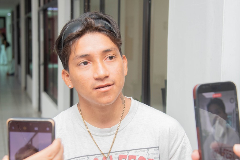 ¡HÉROE SIN CAPA EN COATZACOALCOS! | «Hice lo que pude, pero no logramos salvar a las dos»: Erick Javier narra el rescate en las escolleras